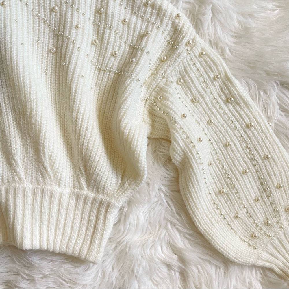 Farm Rio Pearl Embroidered Bubble Sweater Off White Knit NWT Medium - Picture 13 of 16